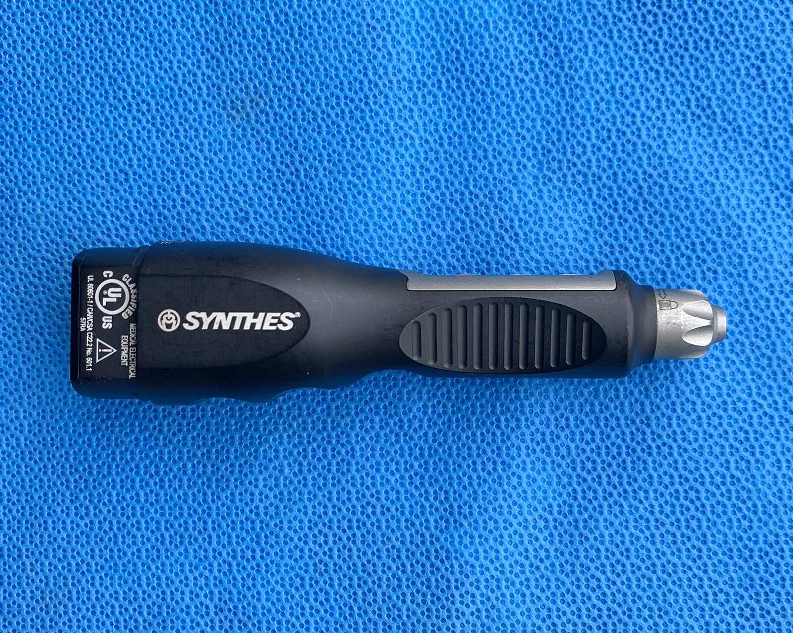 SYNTHES BATTERY POWERED DRIVER 05.000.008 ( BROKEN) eBay