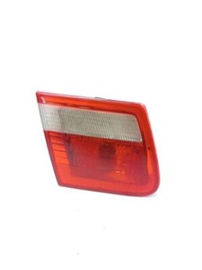 BMW 3 E46 2002 Linke Heckklappe Rücklicht Lampe ARB16980