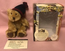 Mervyns  Eureka Pete  Christmas redwood Bear Buddies Stuffed Animal Hat 7  h 2000