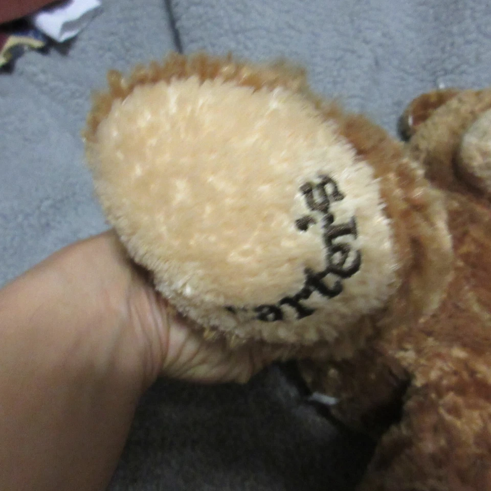 Fita vermelha Carters Classics ursinho de pelúcia 45384 - Imagem 2 de 4