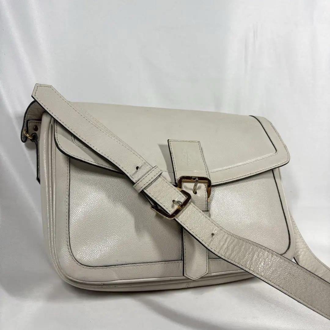 Borsa a tracolla Yves Saint Laurent bianca logo Cassandra tracolla in pelle
