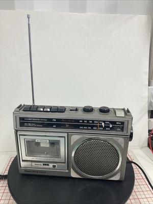 Vintage Fidelity Radio / Cassette Model MCR4 - Tested & Working - 3 Band B4