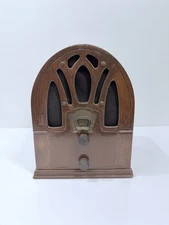 Vintage Crosley Cathedral Radio Model 169 USA Parts Repair Powers On