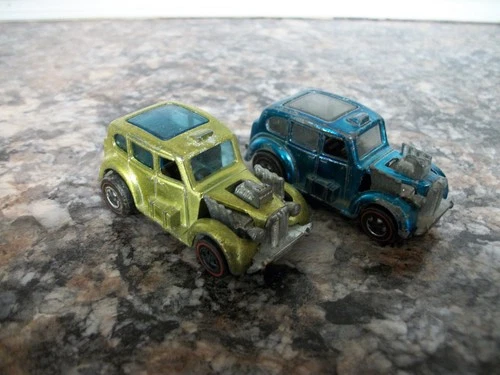 REDLINE lot of 2 cockney cab U.S AND H.K CASTINGS CLEAN CAST FILLERS