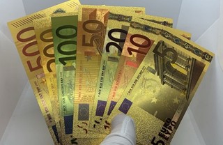 Lote 7 billetes euros ORO 99 9 % PURE GOLD “Certificado de autenticidad"