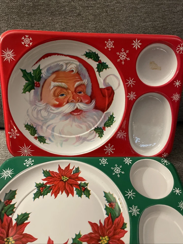 Set of 3 Vintage 1950's Santa Claus/Poinsettia  Compartment Serving Trays - Image 2 of 4
