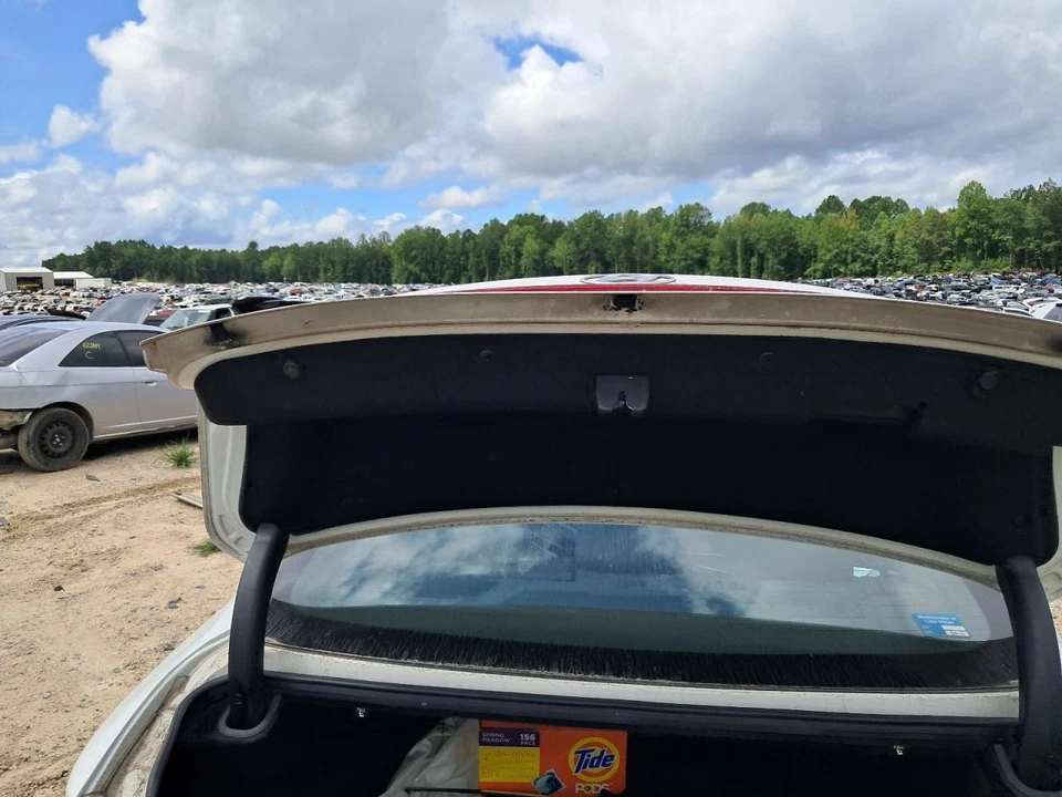 Cámara de visión trasera para maletero/portón trasero compatible con 12-13 AZERA 2641030 Foto 2 de 3