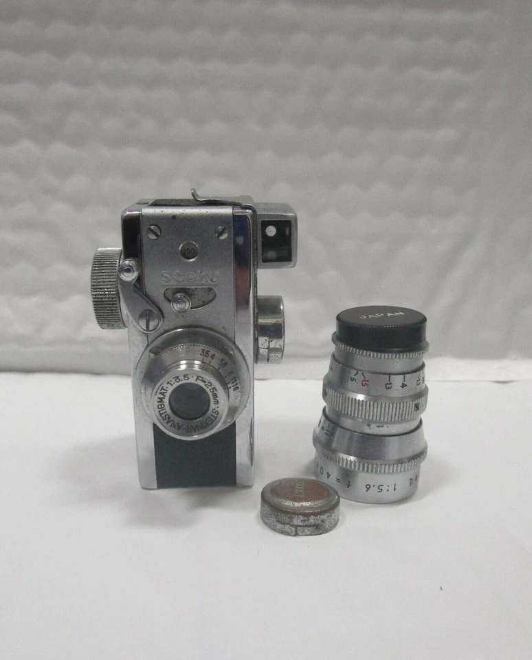 Cámara fotográfica subminiatura STEKY Modelo III B 16 mm y cubierta de cuero de préstamo adicional de 40 mm Foto 3 de 4