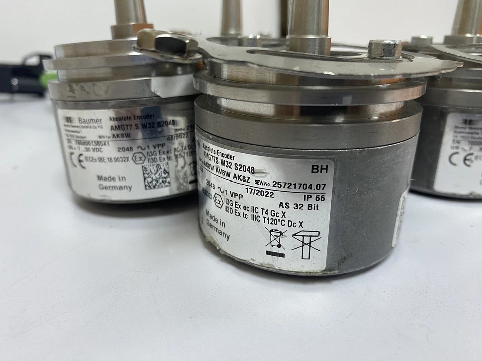 Baumer Absolute Encoder AMG77S W32 S2048 sew-Typ AK8W AV8W AK8Z - Image 3 of 4