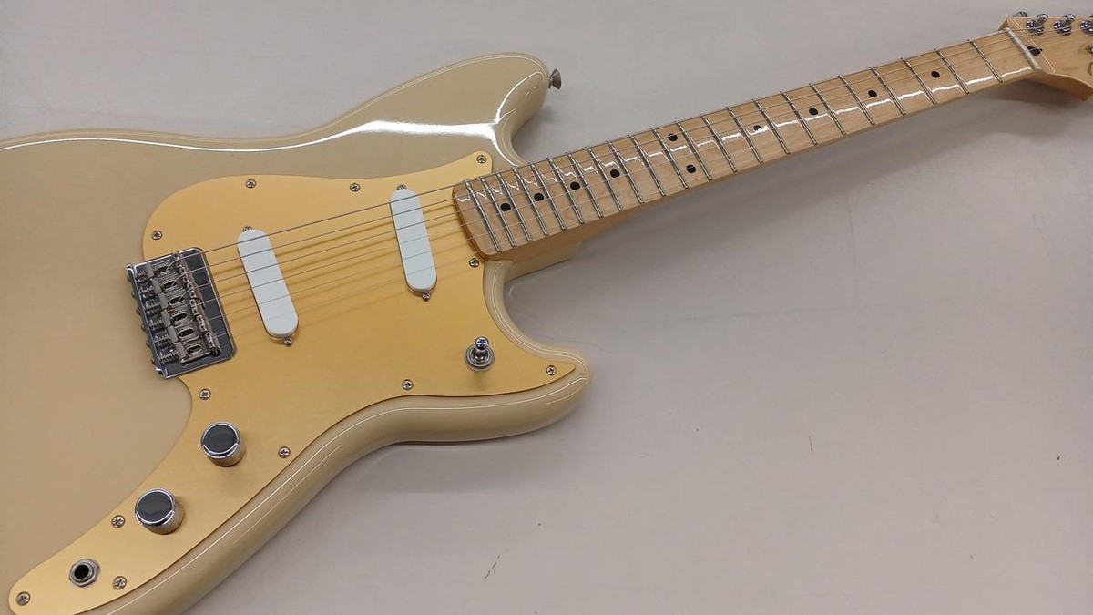 FENDER PLAYER DUO SONIC MN DSD Electric Guitar | eBay FENDER PLAYER DUO SONIC MN DSD Electric Guitar | eBay