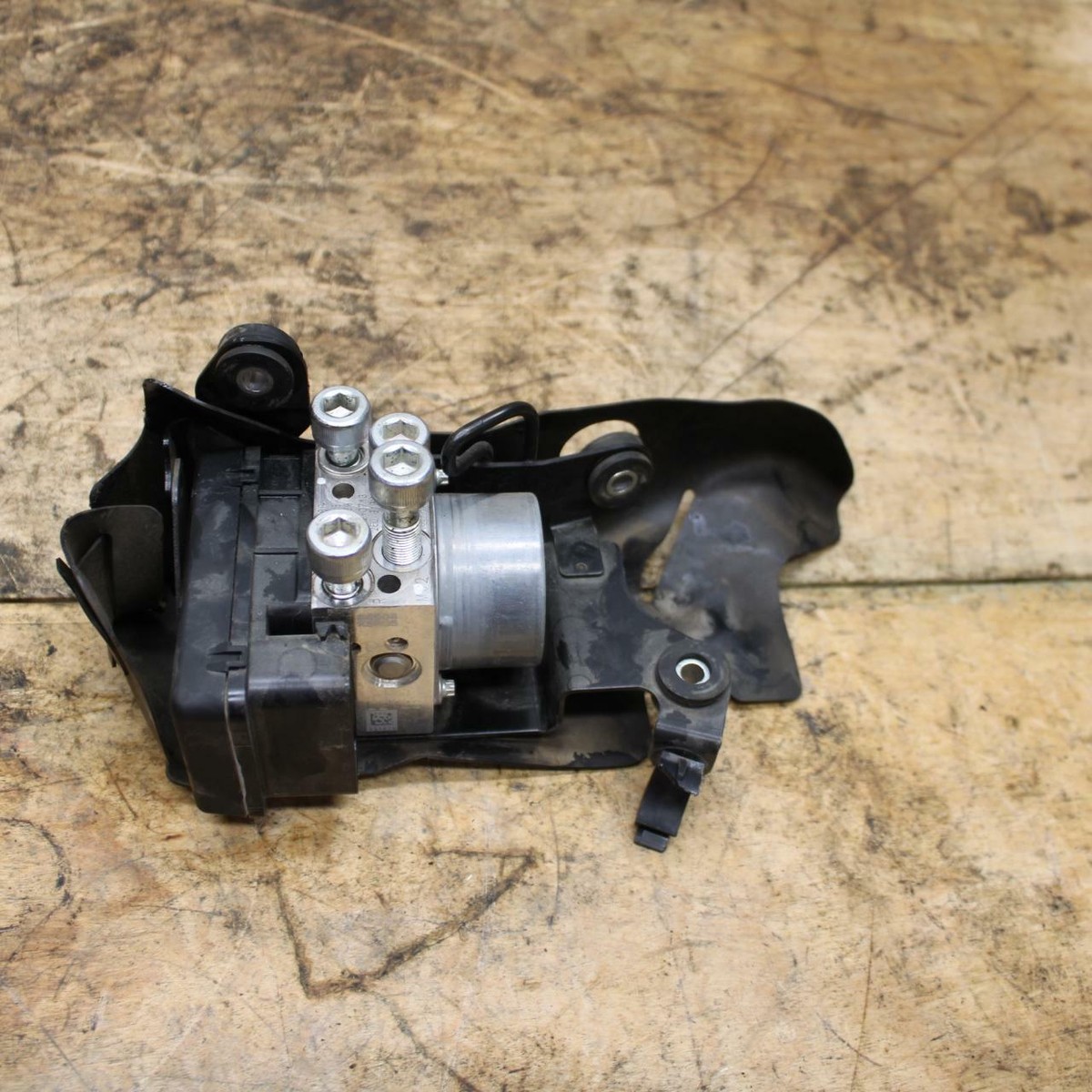 13-18 KAWASAKI NINJA ZX6R ABS PUMP UNIT MODULE BB349 | eBay