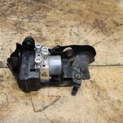 13-18 KAWASAKI NINJA ZX6R ABS PUMP UNIT MODULE BB349 | eBay