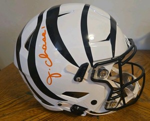 Ja'Marr Chase Autographed  Alternate Bengals Speedflex Helmet Beckett