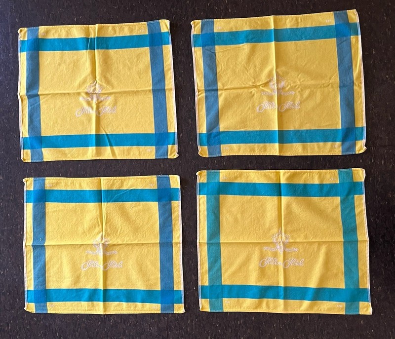 Vintage HILTON HOTELS cotton napkins: Set of 4, approx. 16” x 19”