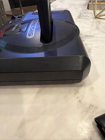 Sega Genesis Model 1 MK-1601 Console W/  Justice League,  Shaq Fu Game Tested