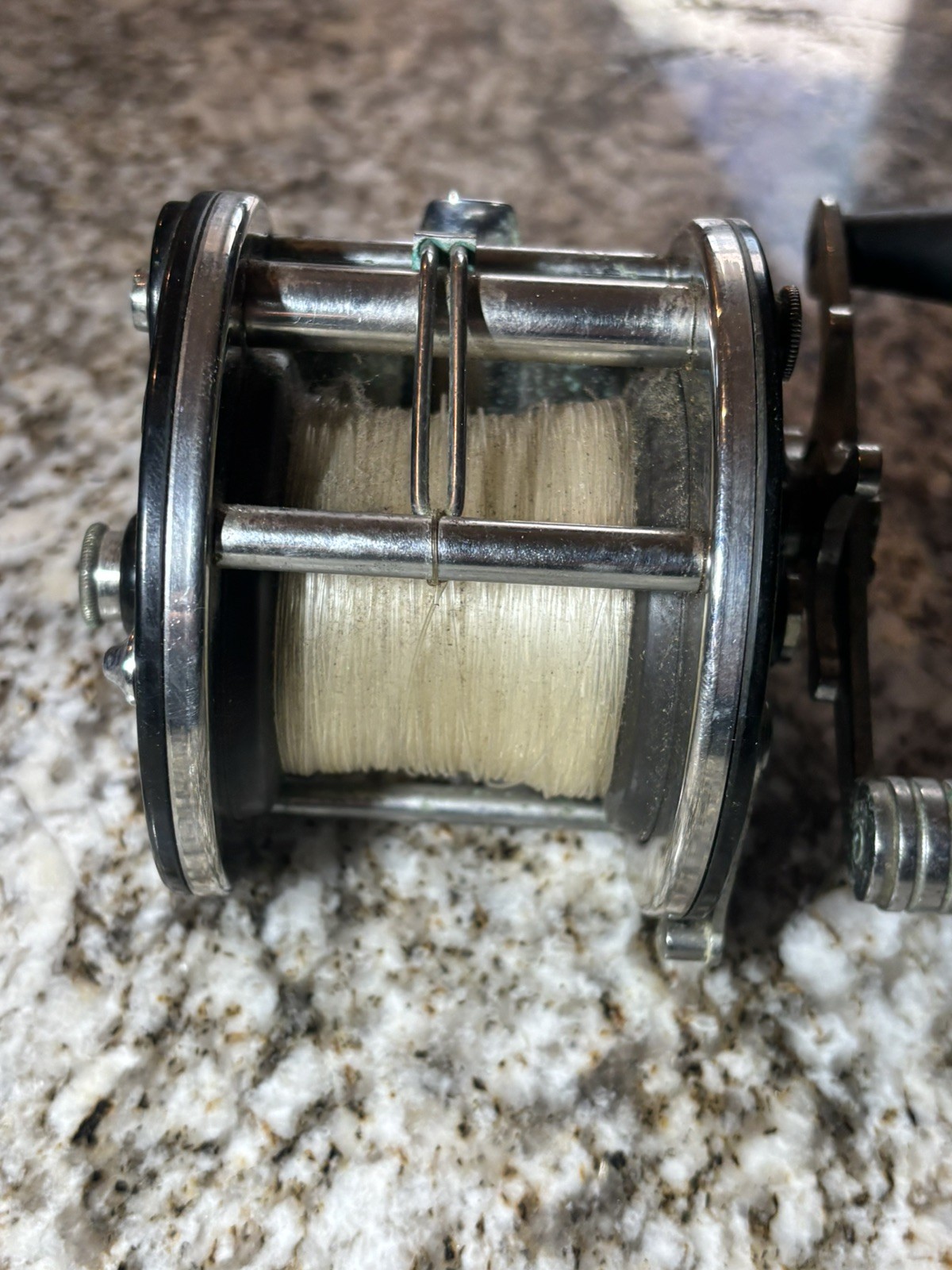 Vintage PENN 309 LEVEL WIND Saltwater Fishing Reel  