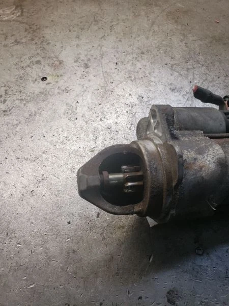 Motor de arranque compatible con 10-17 EQUINOX 1177979 Foto 2 de 4