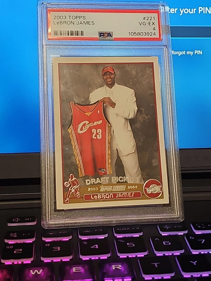 2003-04 Topps Draft Pick LeBron James #221 1ª edição (RC) - Imagem 2 de 3