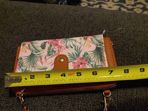 SH131-30-A01 Flower Design Clutch - Elegant Evening Bag - Picture 9 of 13