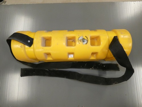 Rack Sentry® Rack Protector, 3" x 3" Opening, 18"H, Yellow (Lot of 4)