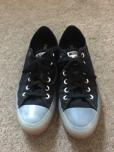 converse rainbow bottom
