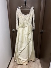 Size 8 Demetrios 3053 Sand Color Long Sleeve Wedding Dress Bridal Gown