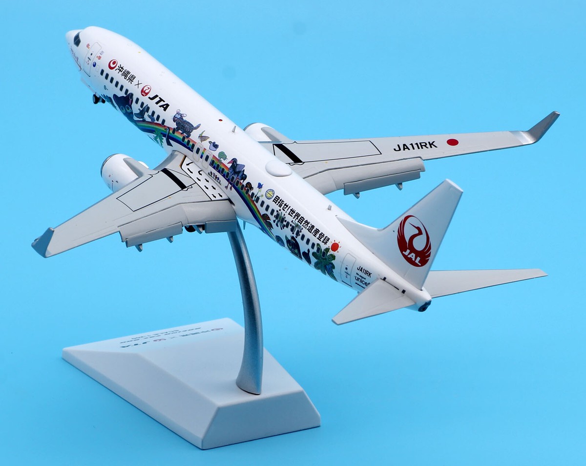 航空機・ヘリコプター JTA B737-800 JA06RK JC Wings 1:400 JC