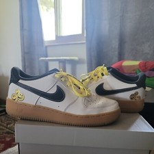 Size 7 - Nike Air Force 1 LV8 Go The Extra Smile