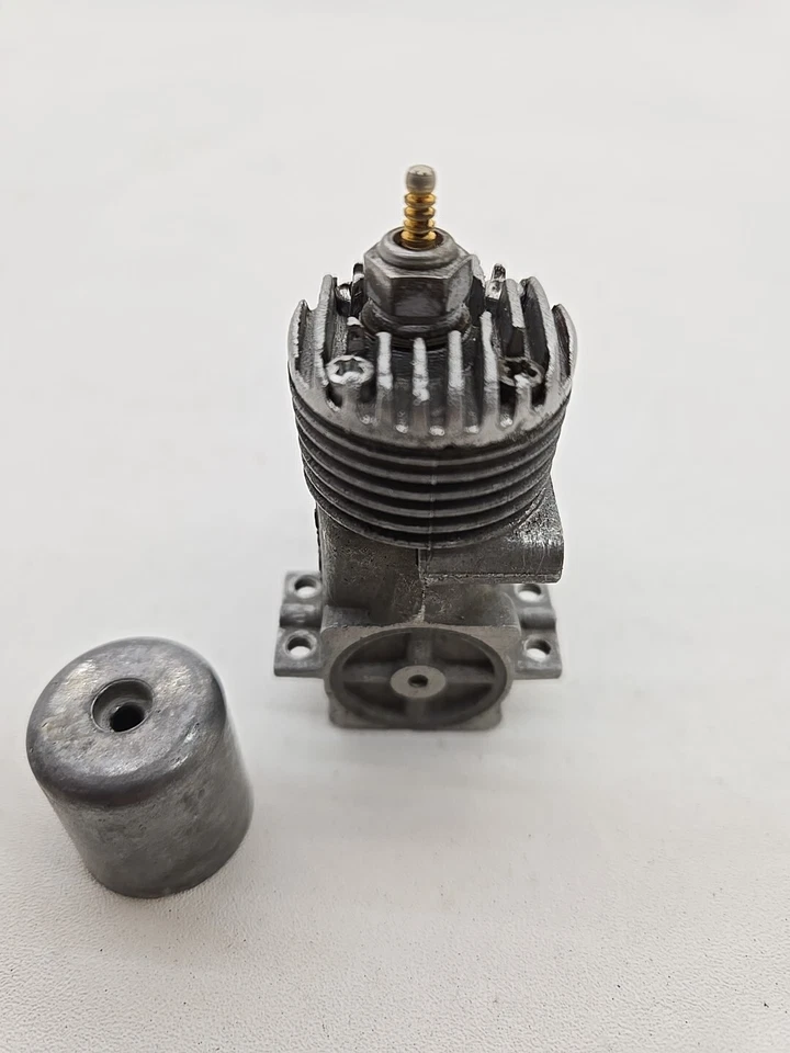 1950 McCoy .098 Glow Ignition Engine M5 #2 - Image 4 of 4