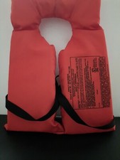ADULT UNIVERSAL LIFE VEST TYPE II