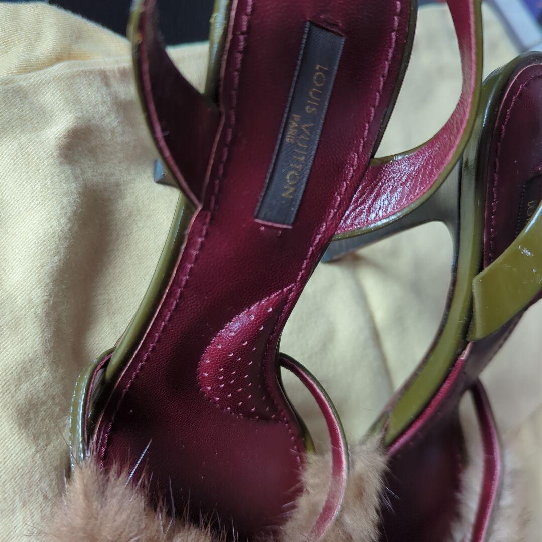 LOUIS VUITTON Mink fur Sandals 36.5 Brown X Wine red LOUIS VUITTON Mink fur Sandals 36.5 Brown X Wine red
