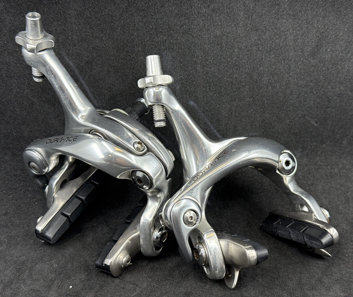 Shimano DURA-ACE BR-7700 Dual Pivot Silver Rim Brake Caliper Set