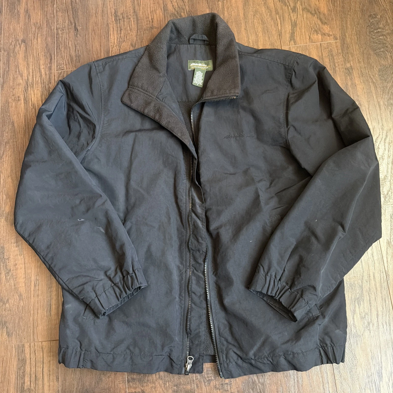 Eddie Bauer Men’s Black Outdoor Rain Jacket Small Insulated Lined Coat
Opens in a new window or tab