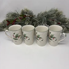 Mikasa English Countryside Season’s Holly Tall Mugs Set of 4 12 oz