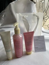 Mary Kay Blissful Pomegranate Satin Hands