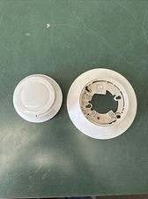 Honeywell Gamewell-FCI ASD-PL3 - Smoke Detector With Base System Sensor B300-6