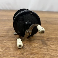 VTG Lawrence Brighton No. 200 Conventional Saltwater Fishing Reel Oil It Use It