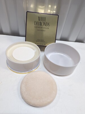 White Diamonds Elizabeth Taylor Perfumed Body Radiance Powder & Puff 2. ...