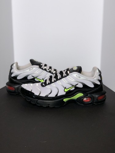 Boys Nike Air Max Plus tn “Retro Future” Size 6.5y *Used* | eBay