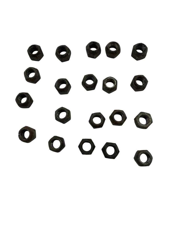 Cadillac Seville 1979 juego de tuercas paquete de 20 tuercas duraderas originales OEM Foto 3 de 4