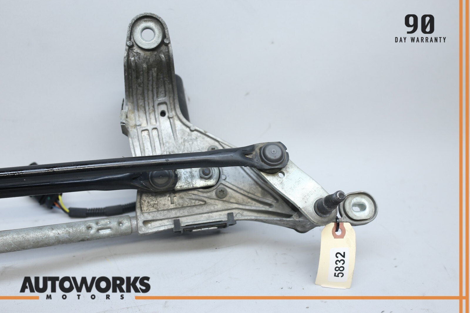 14-17 Maserati Ghibli M157 Windshield Wind Screen Wiper Linkage w/ Motor OEM