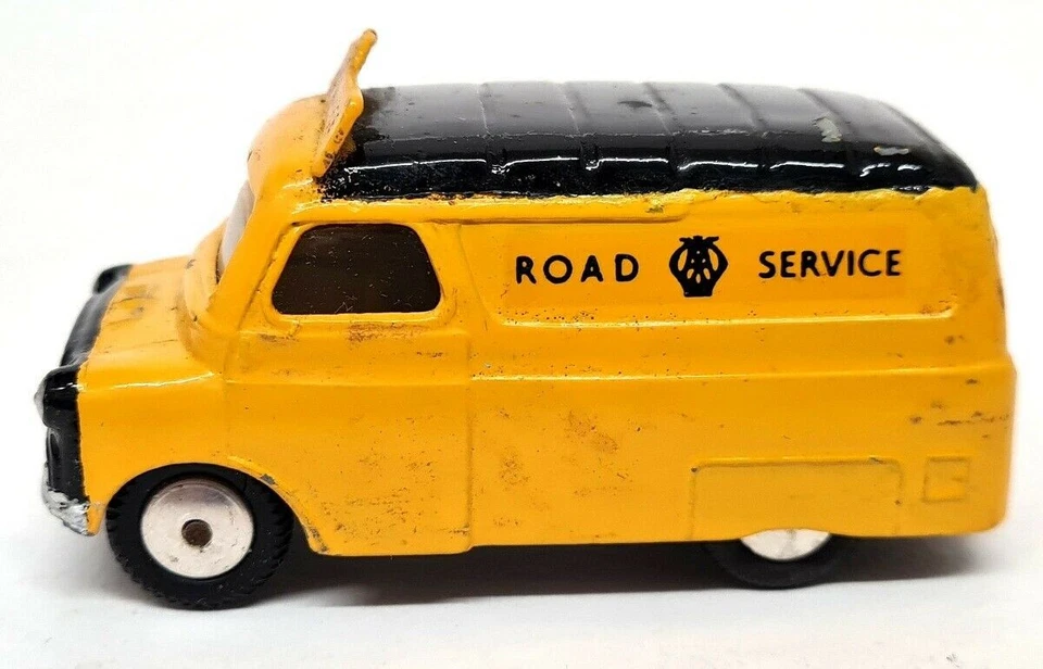 Corgi Toys Bedford AA CA Van 408 Vintage Toy Car For Restoration Spare #5 - Image 3 of 4