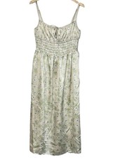 ASTR The Label Front Keyhole Tie Elastic Waist Midi Dress Size: M