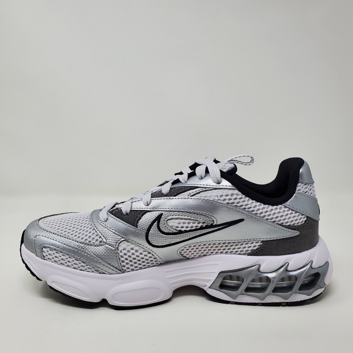 Nike Zoom Air Fire Photon Dust Metallic Silver Women's Size 8.5