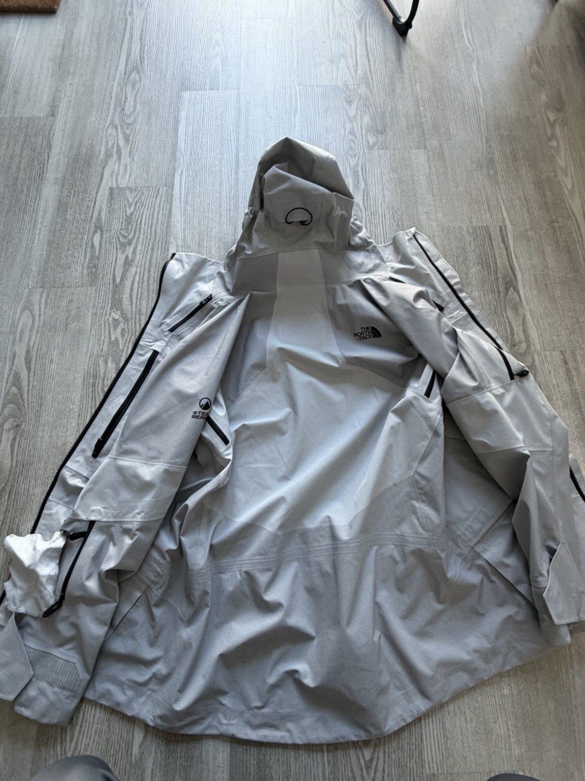 the north face jacket - image 9