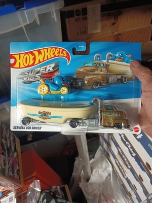 Blue Duck Hot Wheels Super Rigs Scrubba Dub Driver | eBay