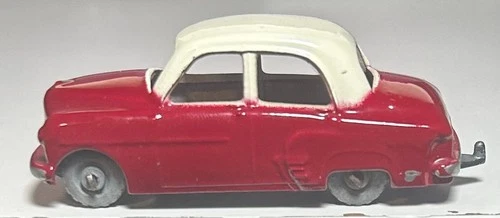 Matchbox Lesney #22 Red/White Vauxhall Cresta