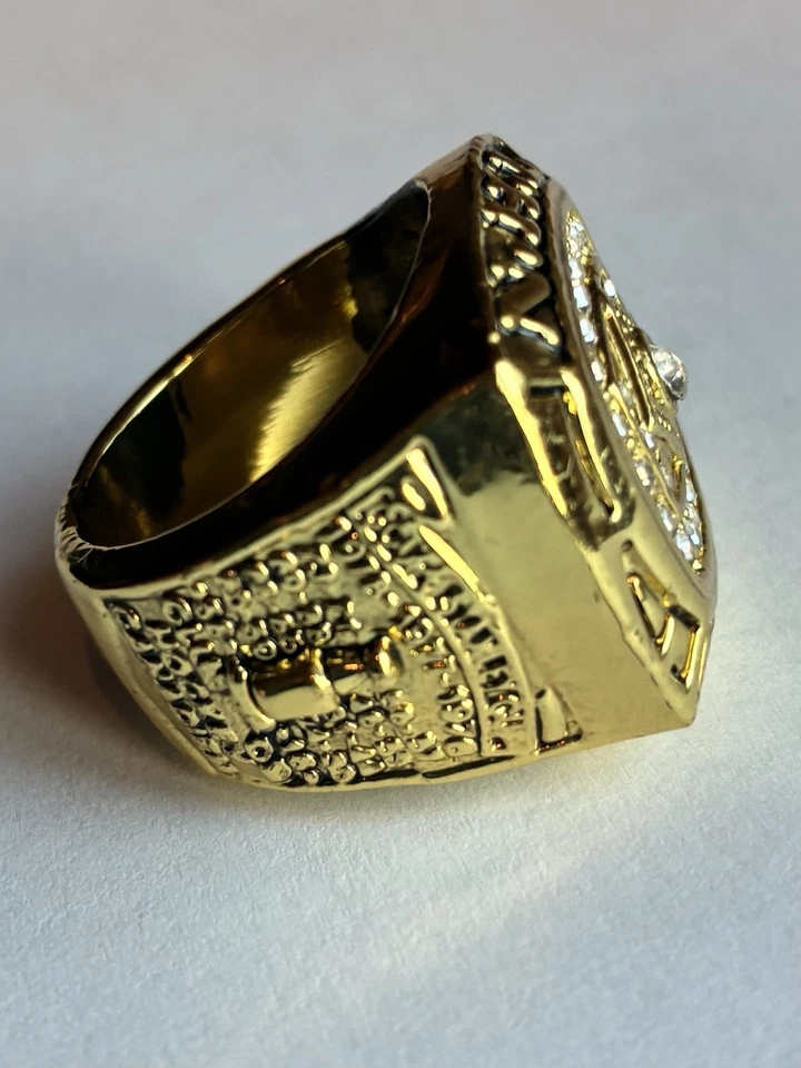 Anillo réplica Yvan Cournoyer 1978 Montreal Canadiens Stanley Cup Champions Foto 2 de 3