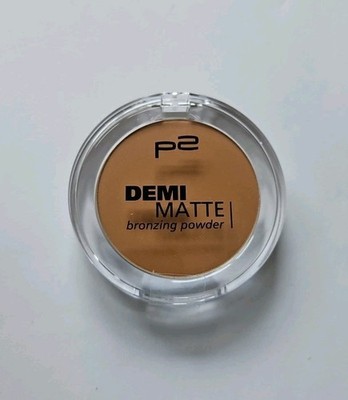 P2 DEMI MATTE BRONZING POWDER  020 Havanna Fever