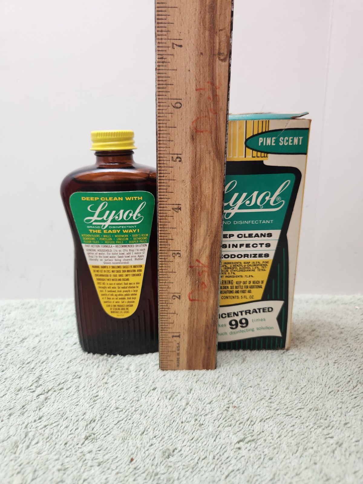 VTG Pine Scent Lysol Concentrate Glass Bottle 5 Oz Original Box NEW